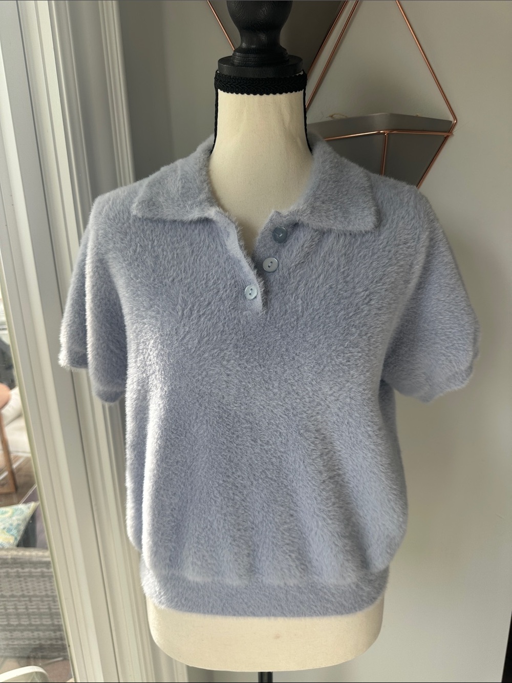 CYRUS Plush Soft Short-Sleeve Polo Sweater Knit Top Light Blue Size Medium